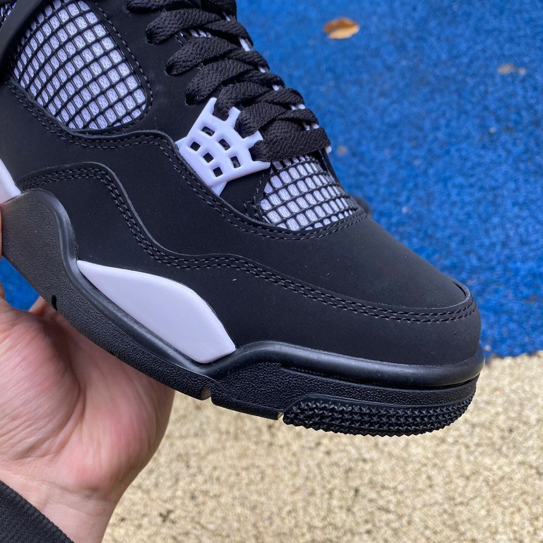 Air Jordan 4