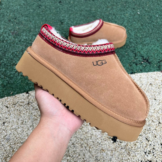 UGG