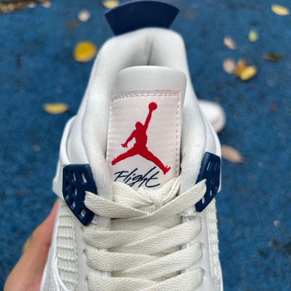 Air Jordan 4 Nike/SB