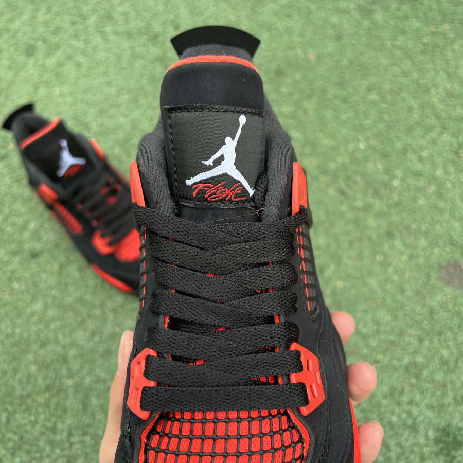 Air Jordan 4