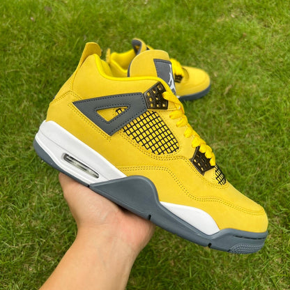 Air Jordan 4